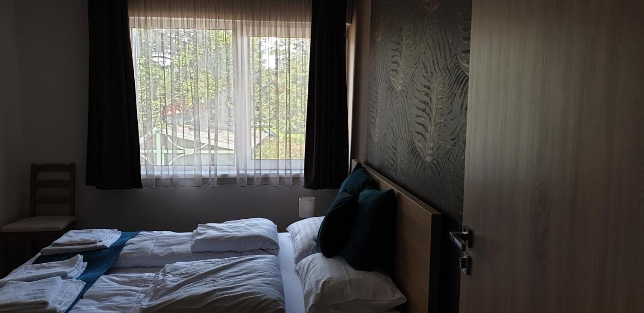 Balatonmáriafürdő Garden Club Panzio Bed & Breakfast エクステリア 写真