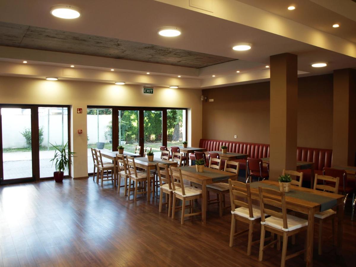 Balatonmáriafürdő Garden Club Panzio Bed & Breakfast エクステリア 写真